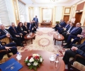 Kryeparlamentari Veseli priti në takim delegacionin amerikan të Lutjeve të Mëngjesit